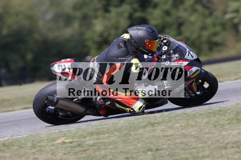 /Archiv-2025/49 26.08.2025 Cornu Master School ADR/rot-rouge/79